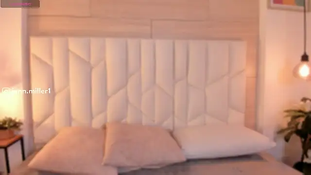 Jennmiiller  online show from 04/07/26, 12:16