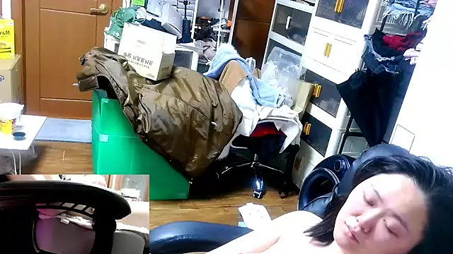 rami0428 online show from 01/17/26, 02:49