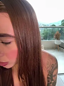 Lanataylor- online show from 04/07/26, 10:42