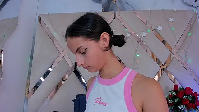 ninaht online show from 01/06/26, 08:45