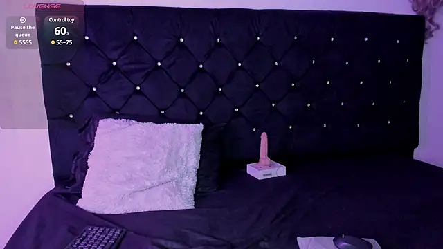 Snapshot of Natasha_by chatting on 03/10/25, 04:46 Natasha by online show from 03/10/25, 04:46