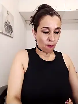 Hikaryfire online show from 03/17/25, 01:03