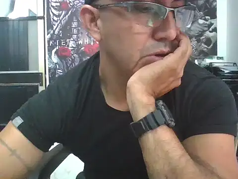 Snapshot of exmilitary chatting on 02/25/26, 04:38 exmilitary online show from 02/25/26, 04:38