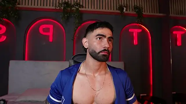 Austin bolt online show from 10/24/25, 02:41