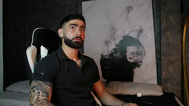 Austin bolt online show from 11/12/25, 03:29