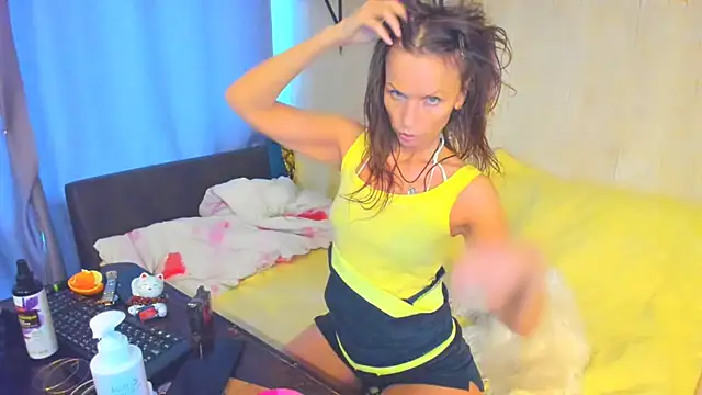 Elizabe th online show from 05/16/26, 08:11