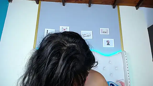 Snapshot of dante_ferraraa chatting on 02/26/25, 04:03 dante ferraraa online show from 02/26/25, 04:03