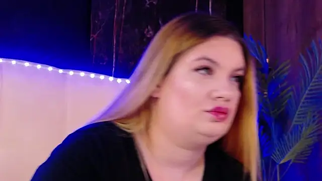 MelanieBrownn online show from 03/19/26, 05:44