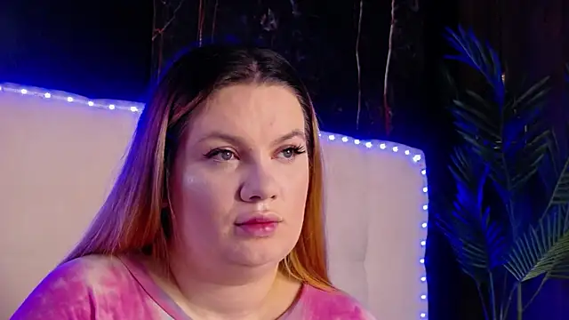 MelanieBrownn online show from 04/05/26, 05:26