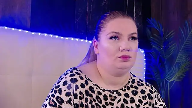 MelanieBrownn online show from 04/21/26, 04:41