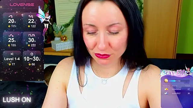 Snapshot of Roxyy_Star chatting on 01/10/25, 09:23 Roxyy Star online show from 01/10/25, 09:23