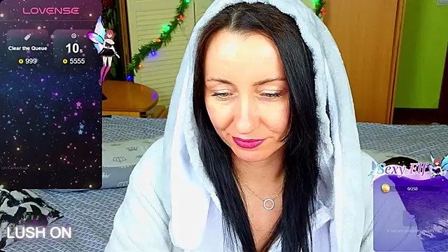 Snapshot of Roxyy_Star chatting on 01/18/25, 07:28 Roxyy Star online show from 01/18/25, 07:28