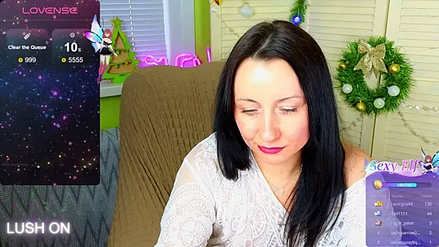 Snapshot of Roxyy_Star chatting on 01/19/25, 09:11 Roxyy Star online show from 01/19/25, 09:11