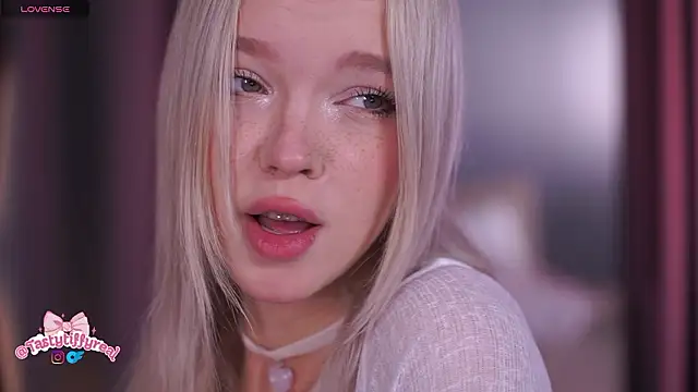  AlinaBailey online show from 03/21/26, 08:08