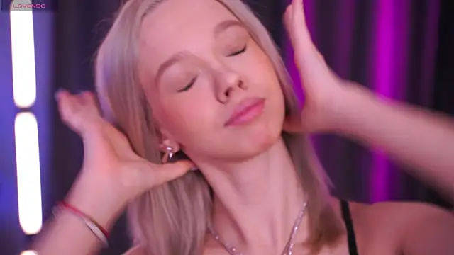  AlinaBailey online show from 04/08/26, 07:08