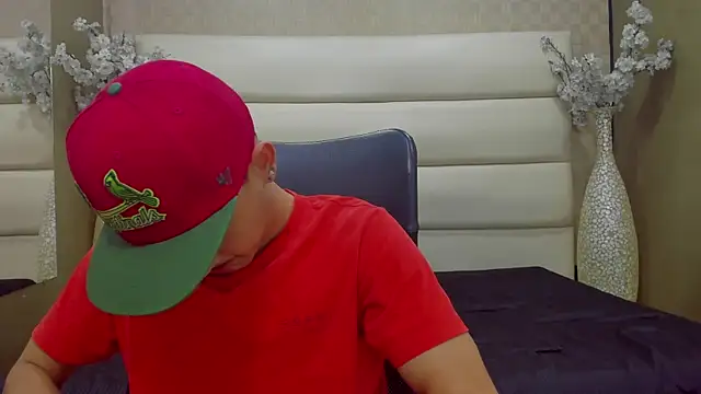 Desmon Clark online show from 03/16/25, 02:32