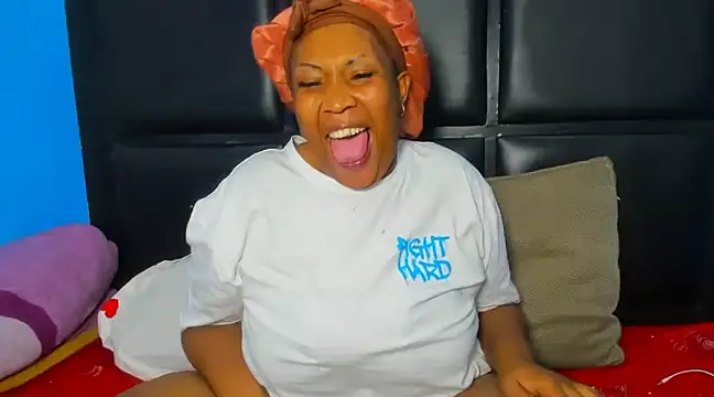 Sweetdelight86 online show from 02/09/25, 06:26