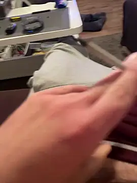 Snapshot of privat-official chatting on 10/02/25, 08:38 privat-official online show from 10/02/25, 08:38