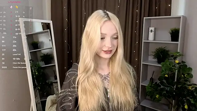 Naughty  Couplles online show from 04/17/26, 03:42