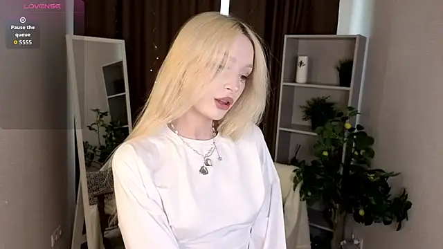 Naughty  Couplles online show from 04/22/26, 03:53