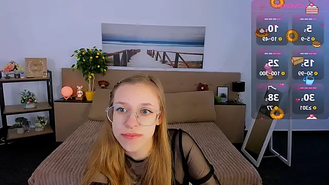 LayriantaVee online show from 02/18/25, 06:59