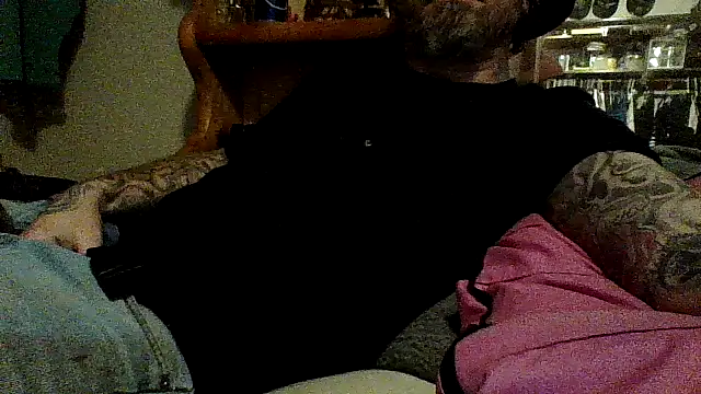 clitstitsandbongrips online show from 12/04/24, 11:02