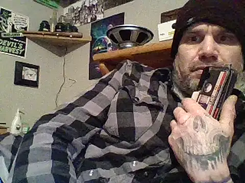 clitstitsandbongrips online show from 02/04/25, 08:49