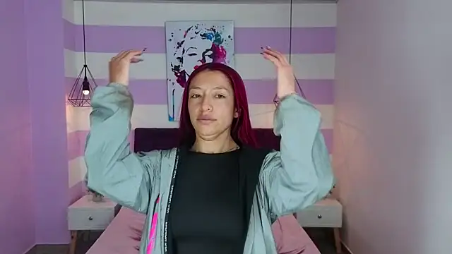 Scarlett  bell online show from 04/08/26, 11:43