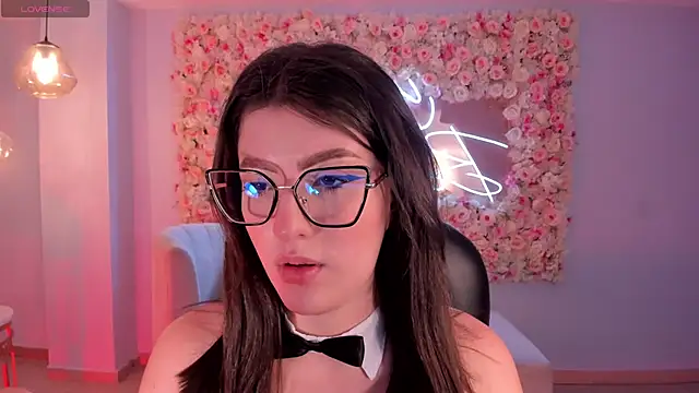 AmberFarrell online show from 02/19/25, 02:01