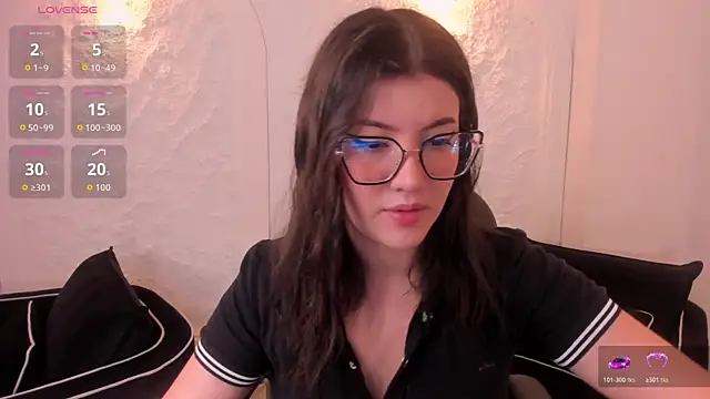 AmberFarrell online show from 04/13/26, 08:14