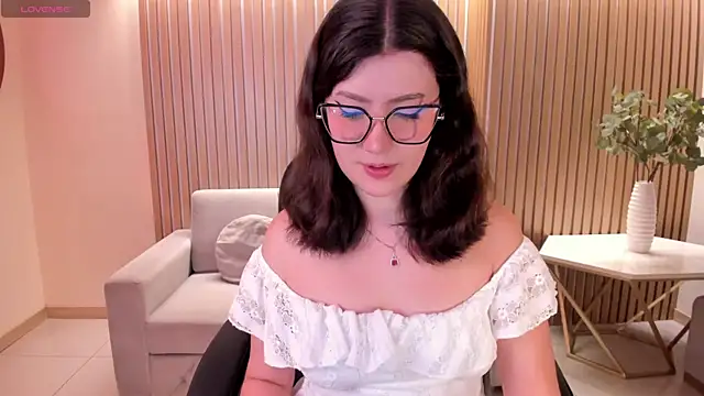 AmberFarrell online show from 07/25/26, 08:06
