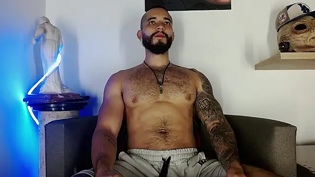 Morgann jones online show from 06/23/26, 03:43