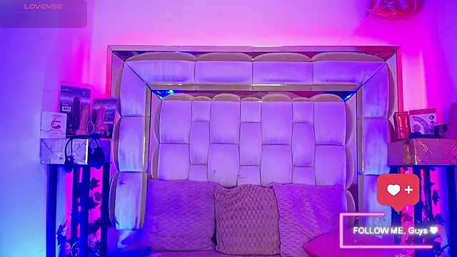 Princess Helena online show from 02/22/25, 04:29