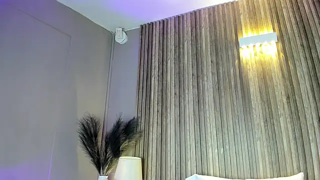 HannaPaola online show from 03/26/26, 10:26