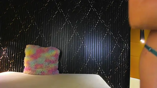 valentina lux online show from 09/29/25, 07:19