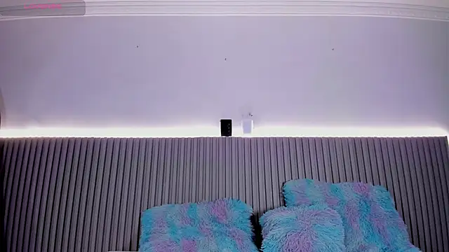 valentina lux online show from 01/09/26, 07:15