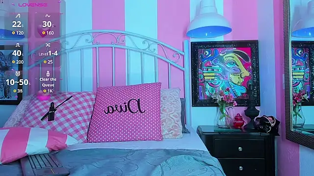 Snapshot of Liah_Grey8 chatting on 01/22/25, 12:16 Liah Grey8 online show from 01/22/25, 12:16