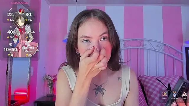 Snapshot of Liah_Grey8 chatting on 10/17/25, 09:06 Liah Grey8 online show from 10/17/25, 09:06