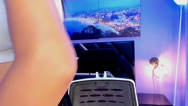 KimberlyVillaLobos online show from 02/03/26, 11:37