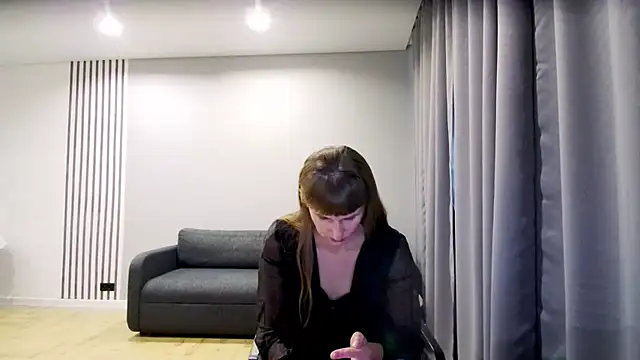 Snapshot of Daniella_Lorente chatting on 01/11/25, 08:43 Daniella Lorente online show from 01/11/25, 08:43