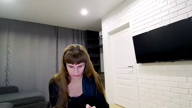 Snapshot of Daniella_Lorente chatting on 10/16/25, 09:05 Daniella Lorente online show from 10/16/25, 09:05