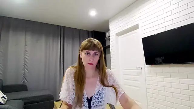 Snapshot of Daniella_Lorente chatting on 10/18/25, 10:43 Daniella Lorente online show from 10/18/25, 10:43