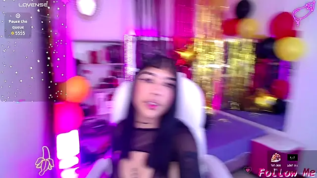 AliceWalker 11 online show from 09/28/25, 08:14