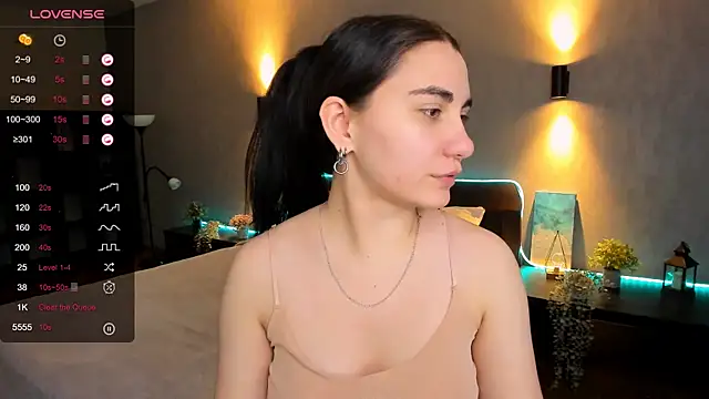 hannacheekss  online show from 01/27/25, 05:36