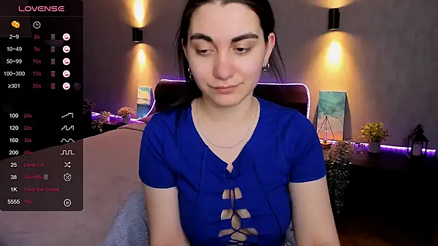 hannacheekss  online show from 02/20/25, 08:17