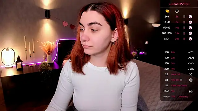 hannacheekss  online show from 02/24/26, 01:58