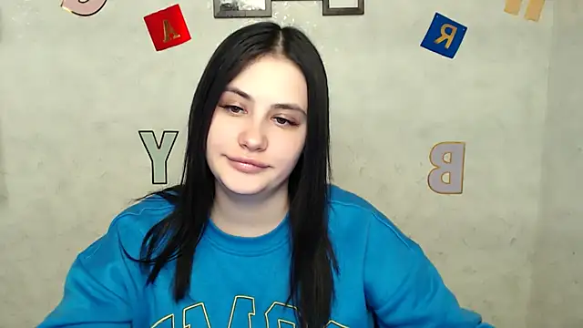 AliceSexyyy  online show from 02/17/25, 04:15