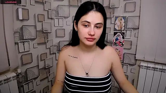 AliceSexyyy  online show from 10/03/25, 09:50