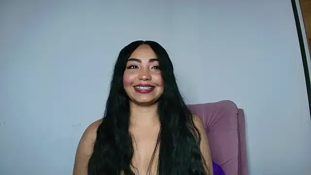 Dailyn Adams online show from 12/24/24, 08:11