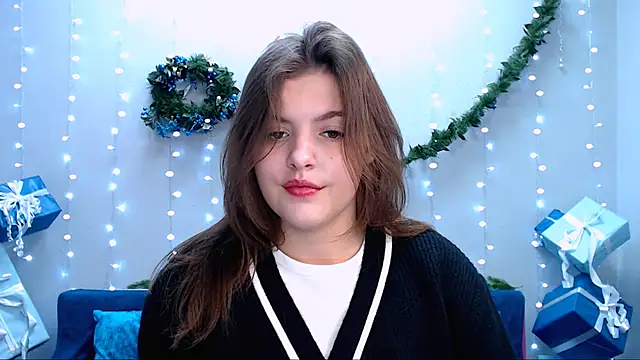 Snapshot of showmeparadise chatting on 12/11/24, 09:09 showmeparadise online show from 12/11/24, 09:09